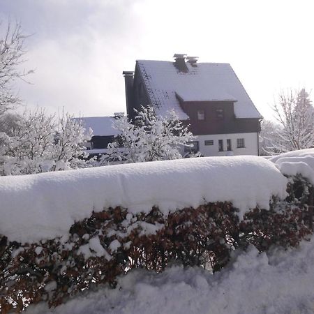 Apartment In Langewiese Sauerland With Garden Winterberg Exterior photo